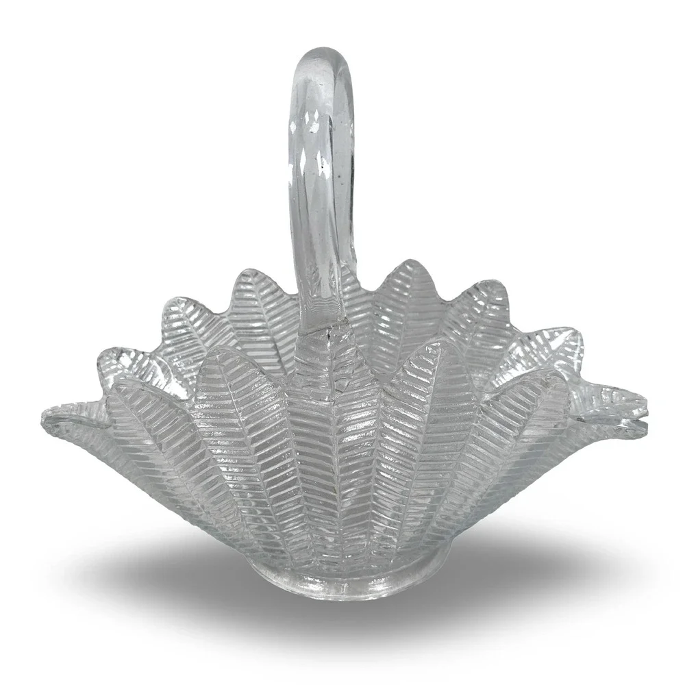 LE Smith Clear Glass Feather Pattern Basket Scalloped Edge Applied Handle 10.5in